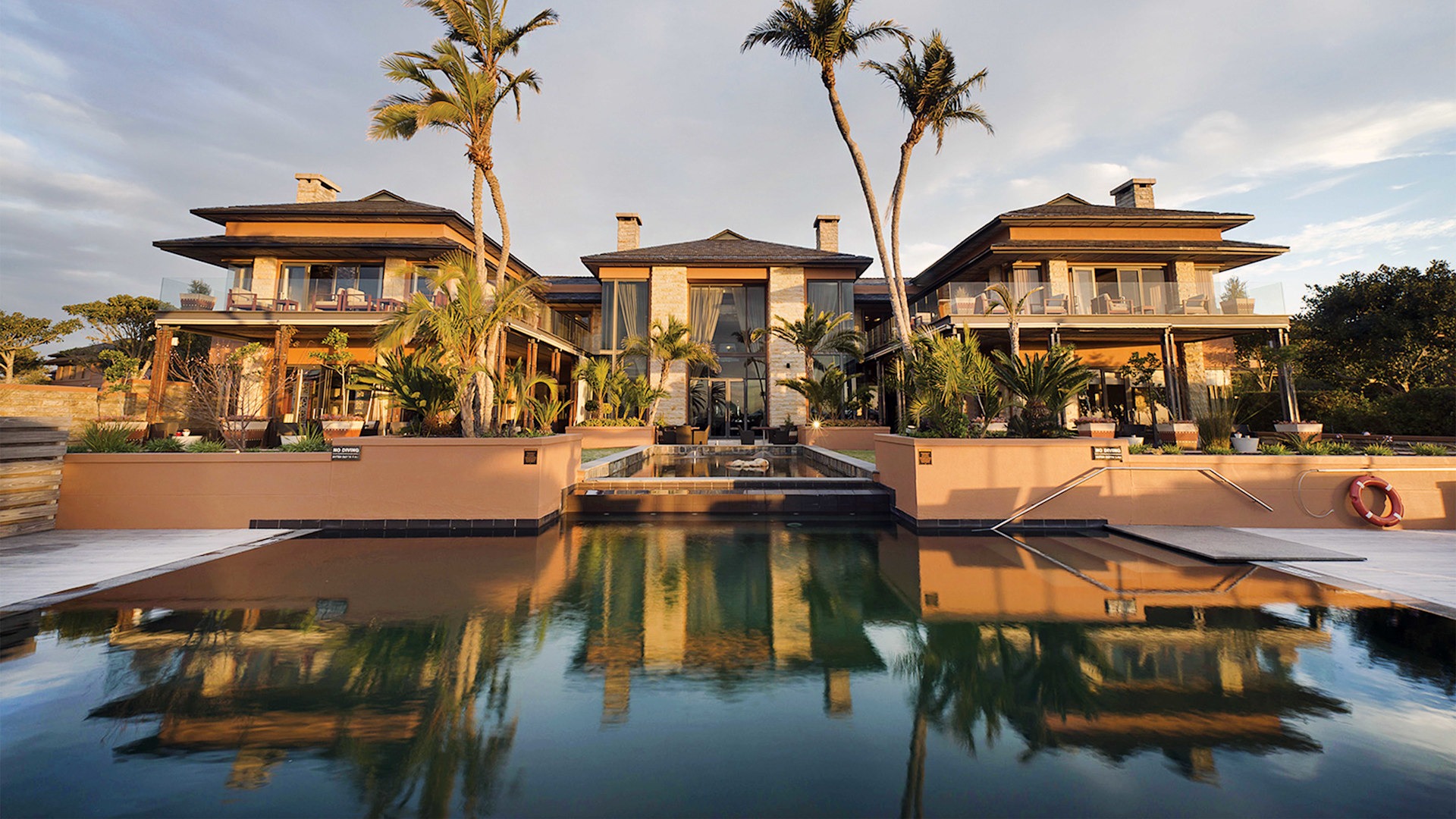 South-Africa-Partner-Property-Pezula-Nature-Retreat-01-Website-1920x1080-fill-gravityauto-Q_AutoBest